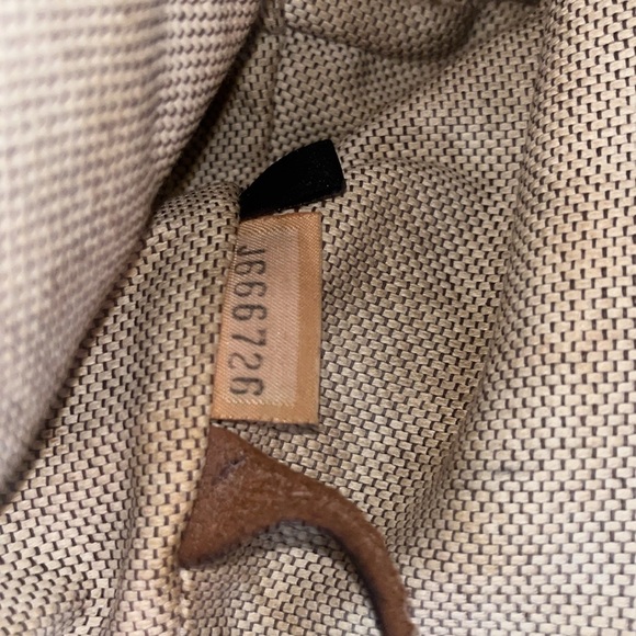 VINTAGE DOONEY & BOURKE - Picture 13 of 14